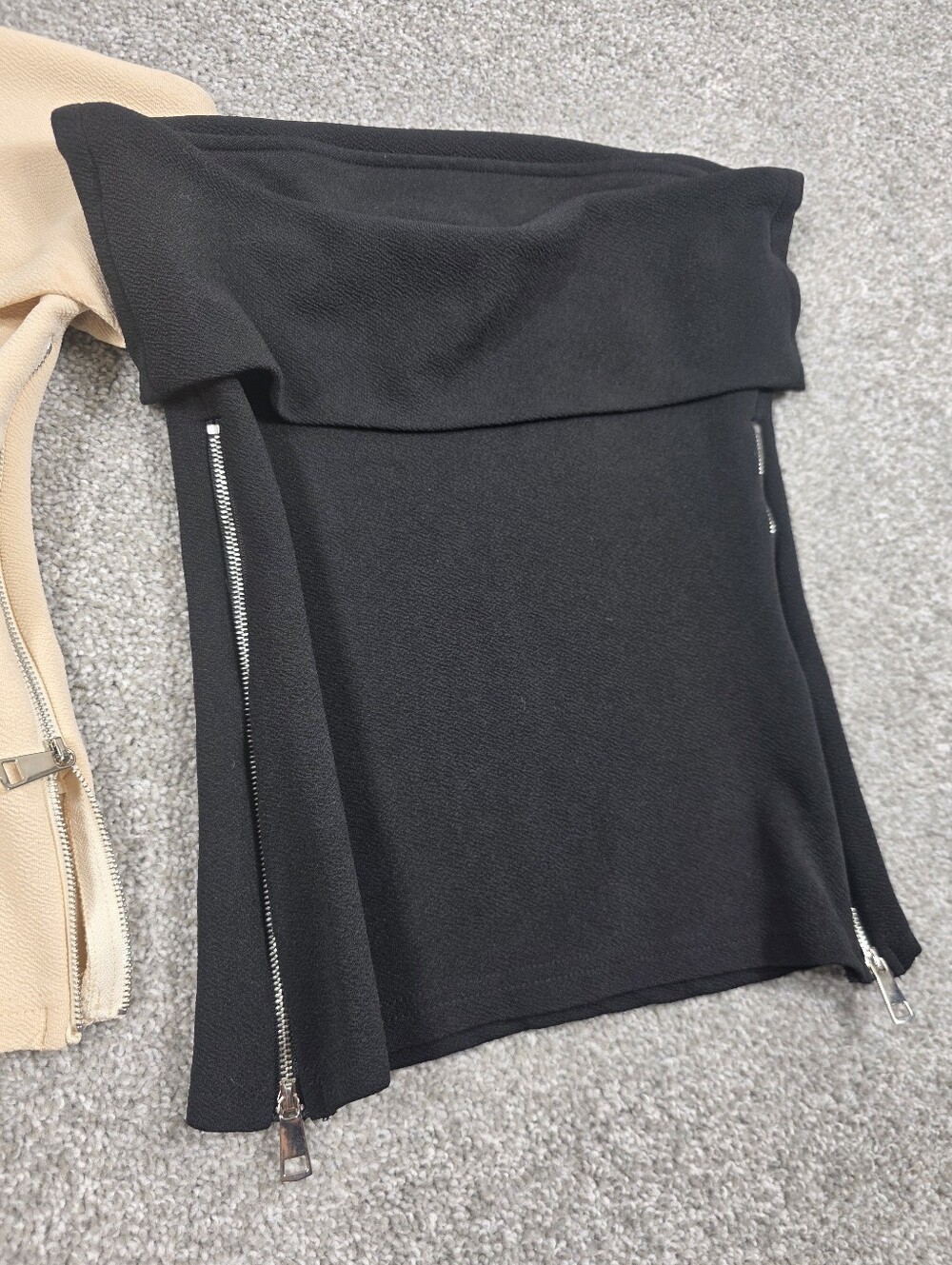 LOT OF 2 Commense S Strapless Foldover Tube Tops Black Cream Side Zip NWOT Sexy - Picture 3 of 11